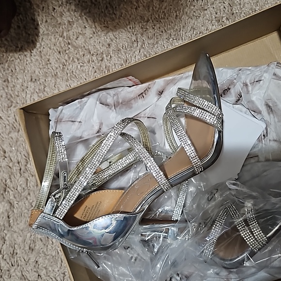 Shoes - Picture 3 of 3